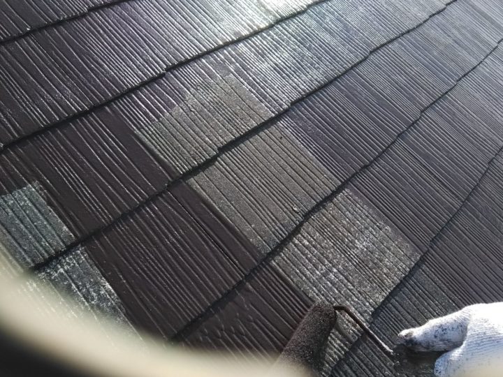 屋根　上塗り1回目