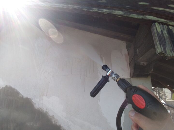 外壁　漆喰　高圧洗浄