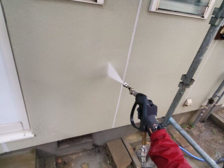 外壁（モルタル）　高圧洗浄