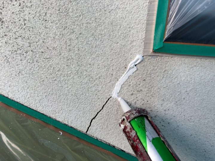 クラック補修・下地調整