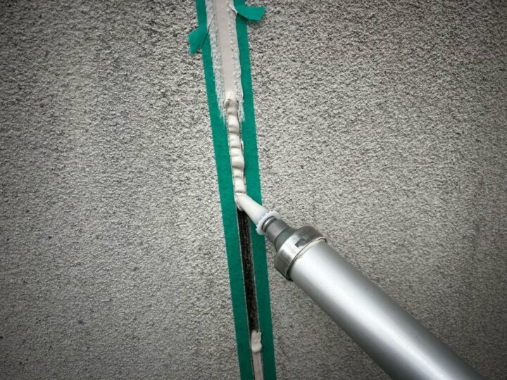 シーリング材充填