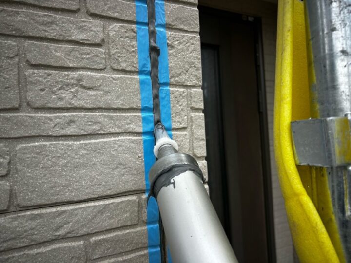 シーリング材充填